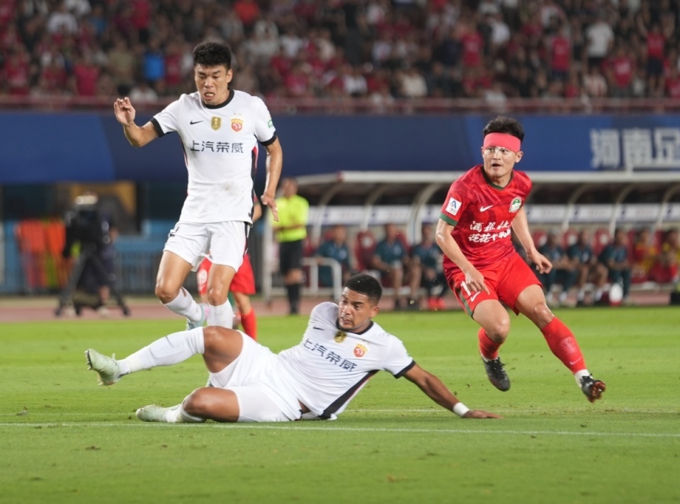 可能在争冠, 稍有闪失都 可能在争冠, 稍有闪失都