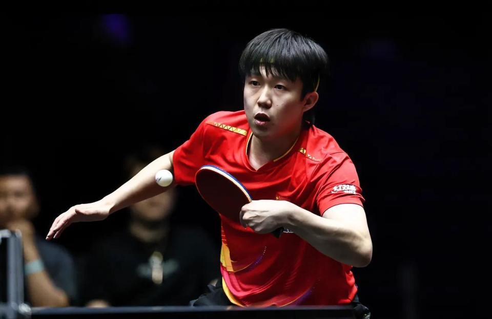 况下连扳三, 连续的反手